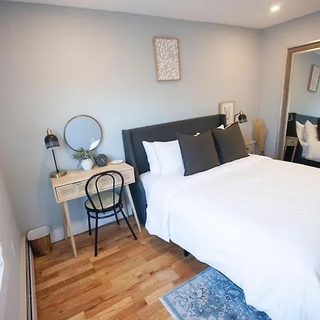 Alafia- Cozy Jfk Area Home - This Property Is A Hosted Property Meaning The Host Live On Site New York City Exterior photo