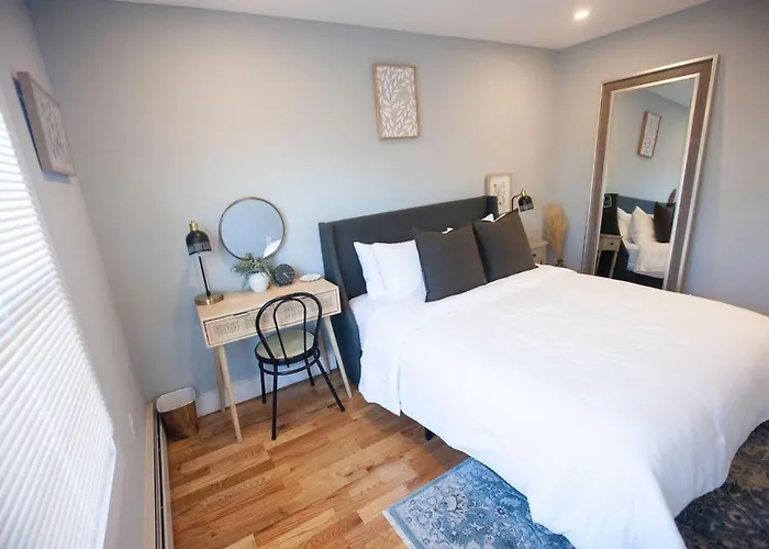 Alafia- Cozy Jfk Area Home - This Property Is A Hosted Property Meaning The Host Live On Site